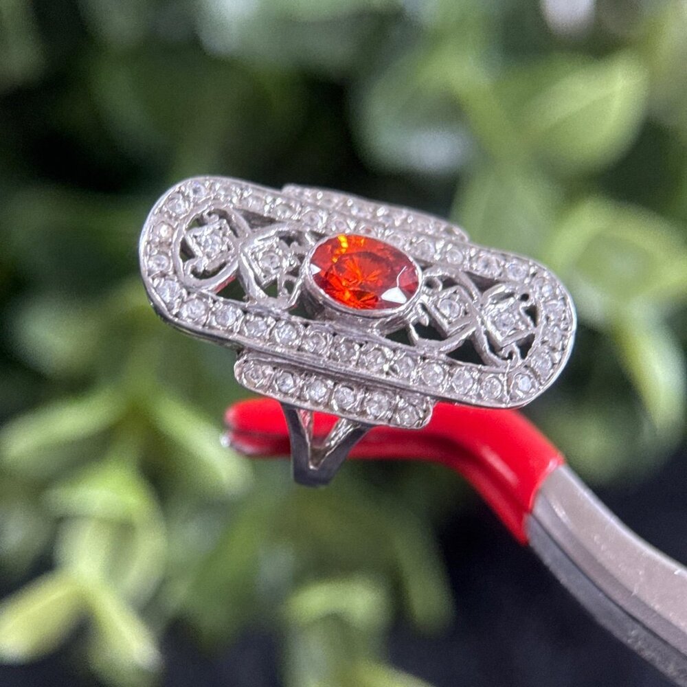 Victorian Design Orange / White Stones Ring - Picture 5 of 10